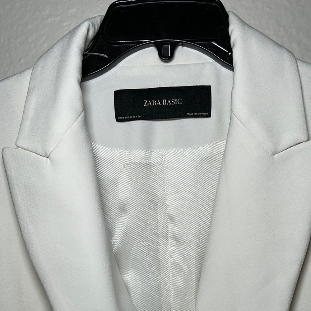 Zara Ivory Double-Breasted Vest - Picture 2 of 11